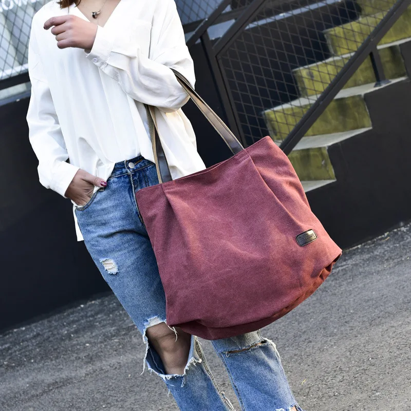 Fashionable women's canvas shoulder bag Forest large-capacity tote bag women's handbag trendy literary and casual women's bag
Fashionable women's canvas shoulder bag Forest large-capacity tote bag women's handbag trendy literary and casual women's bag
