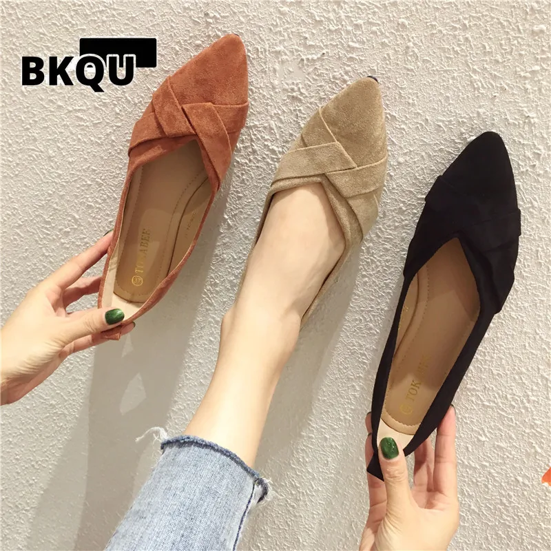 Spring Fall Women Flats Caramel Colour Black Pointed Toe Flat Heel Shoes for Ladies Brown Flats for Women Foldable
Spring Fall Women Flats Caramel Colour Black Pointed Toe Flat Heel Shoes for Ladies Brown Flats for Women Foldable