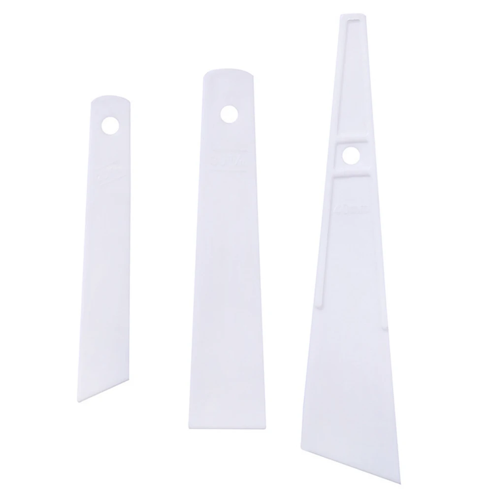 White Plastic Coating Board HandScraped Film Sewing Leather Tools Triangular Glue Applicator for Professional Leather Glueing
White Plastic Coating Board HandScraped Film Sewing Leather Tools Triangular Glue Applicator for Professional Leather Glueing