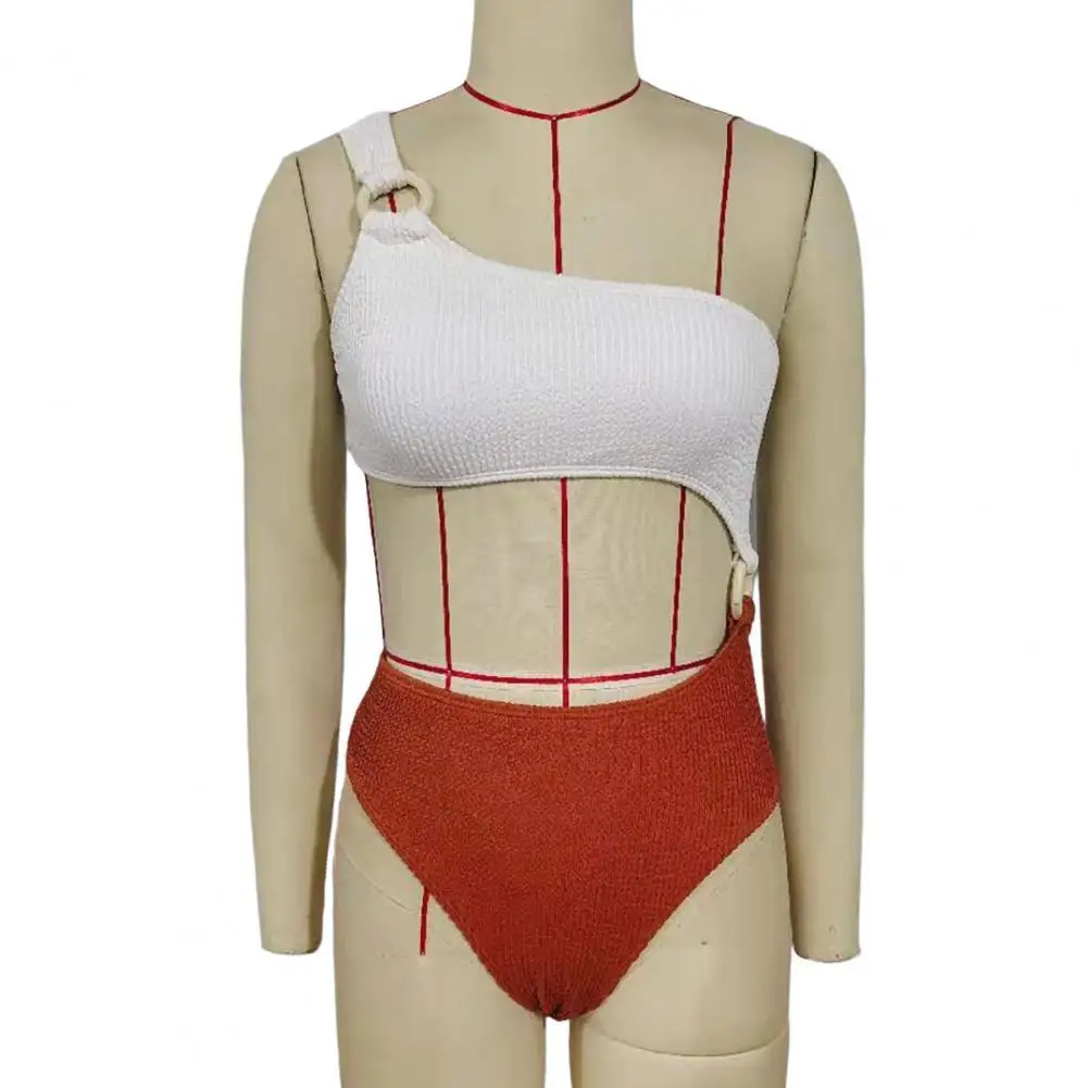 Wear Resistant Patchwork Color One Off Shoulder Bodysuit Swimming Suit for Water Activity
Wear Resistant Patchwork Color One Off Shoulder Bodysuit Swimming Suit for Water Activity