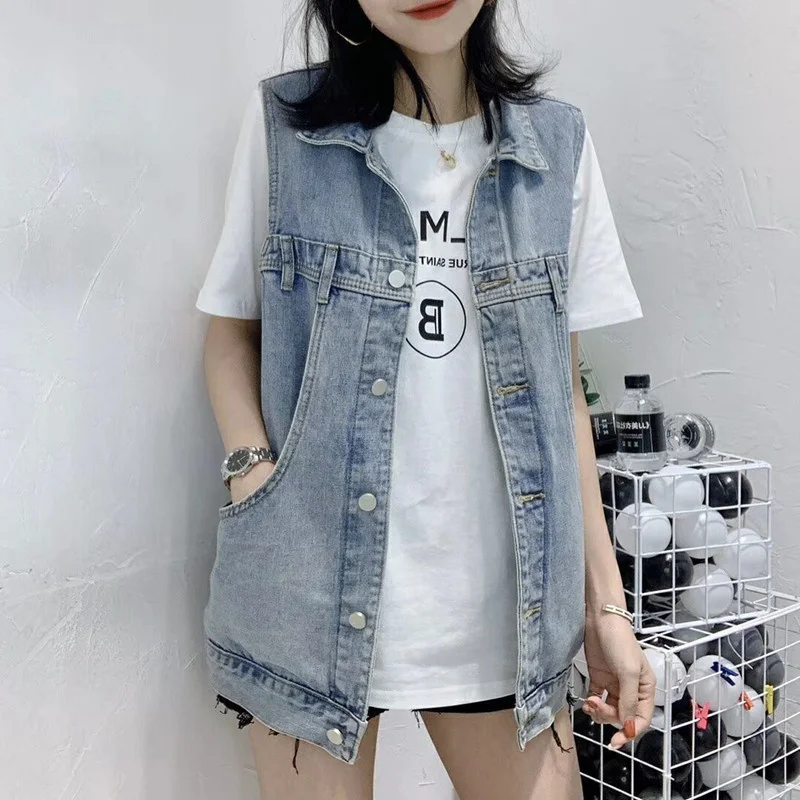 Women Denim Vest Jacket 2023 Korean Spring Autumn Loose Sleeveless Vest Summer Fashion Pocket Cowboy Female Gilet
Women Denim Vest Jacket 2023 Korean Spring Autumn Loose Sleeveless Vest Summer Fashion Pocket Cowboy Female Gilet