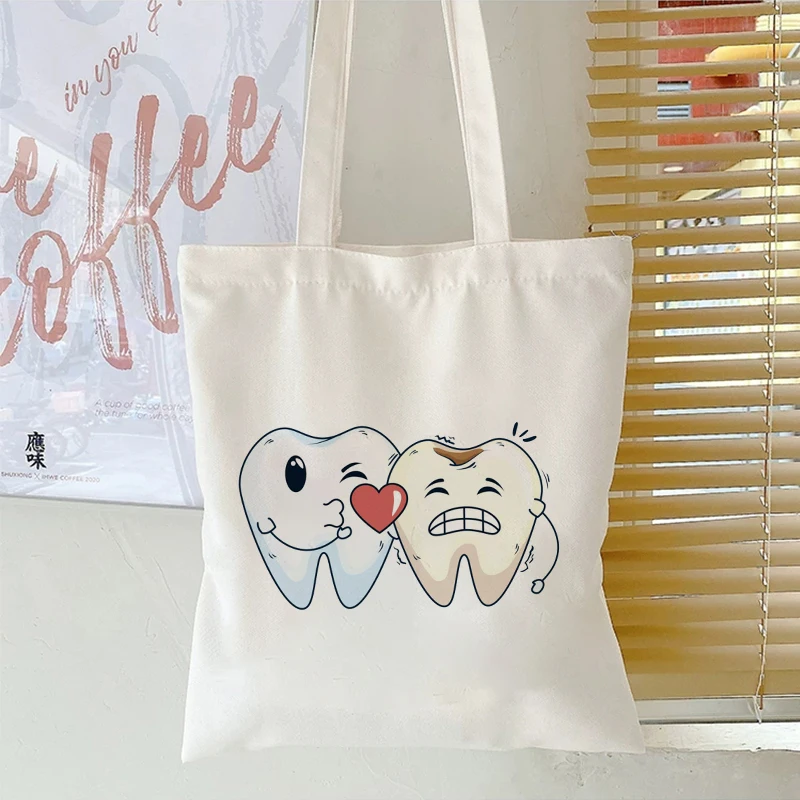 Tooth And Dentist Graphic Aesthetic Funny Fashion Handbags Shoulder Bags Casual Shopping Girls Handbag Women Elegant Canvas Bag
Tooth And Dentist Graphic Aesthetic Funny Fashion Handbags Shoulder Bags Casual Shopping Girls Handbag Women Elegant Canvas Bag