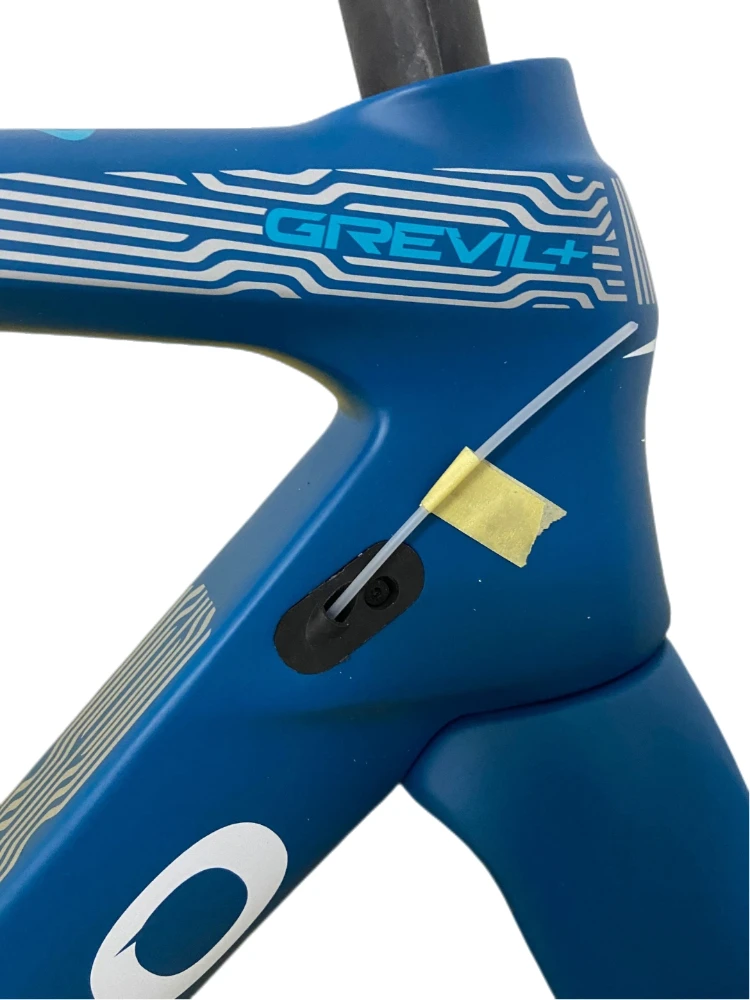 Gravel Frame Toray T1100 UD Full Carbon Fiber Grevil Disc Brake Bike Frameset with Handlebar Made in Taiwan
Gravel Frame Toray T1100 UD Full Carbon Fiber Grevil Disc Brake Bike Frameset with Handlebar Made in Taiwan