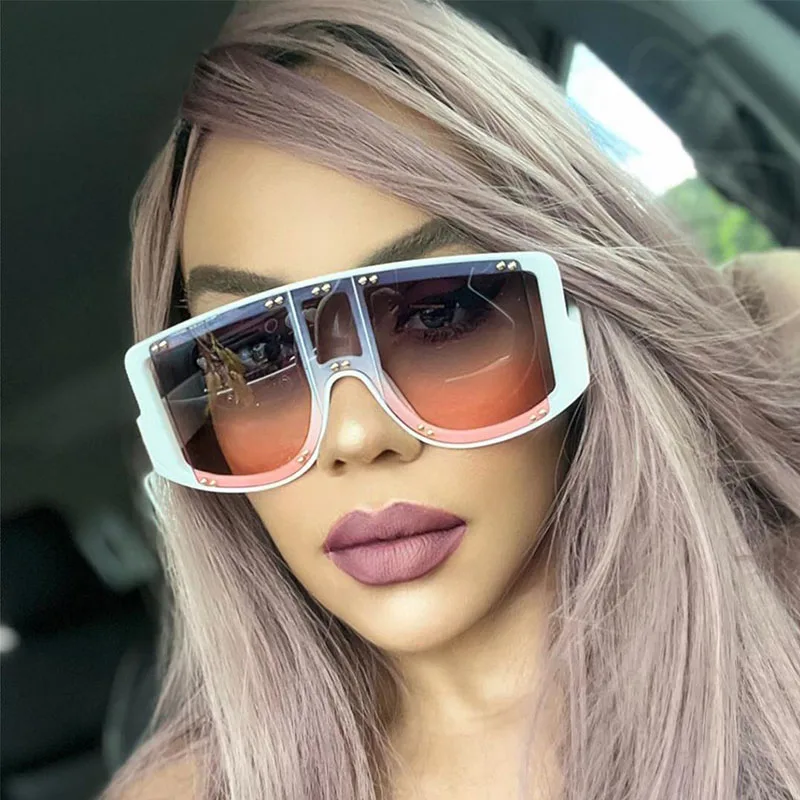 Oversized Women's Sunglasses Gradient Clear Shades For Women Big Frame Punk Sunglasses For Men Luxury Brand Eyewear Oculos UV400
Oversized Women's Sunglasses Gradient Clear Shades For Women Big Frame Punk Sunglasses For Men Luxury Brand Eyewear Oculos UV400