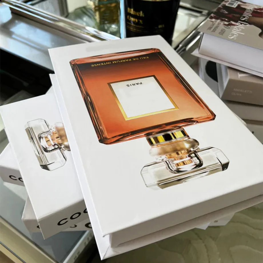 New Fashion Luxury Fake Books for Decoration Simulation Storage Box Coffee Table Book Villa Hotle Home Decor Shooting Prop
New Fashion Luxury Fake Books for Decoration Simulation Storage Box Coffee Table Book Villa Hotle Home Decor Shooting Prop