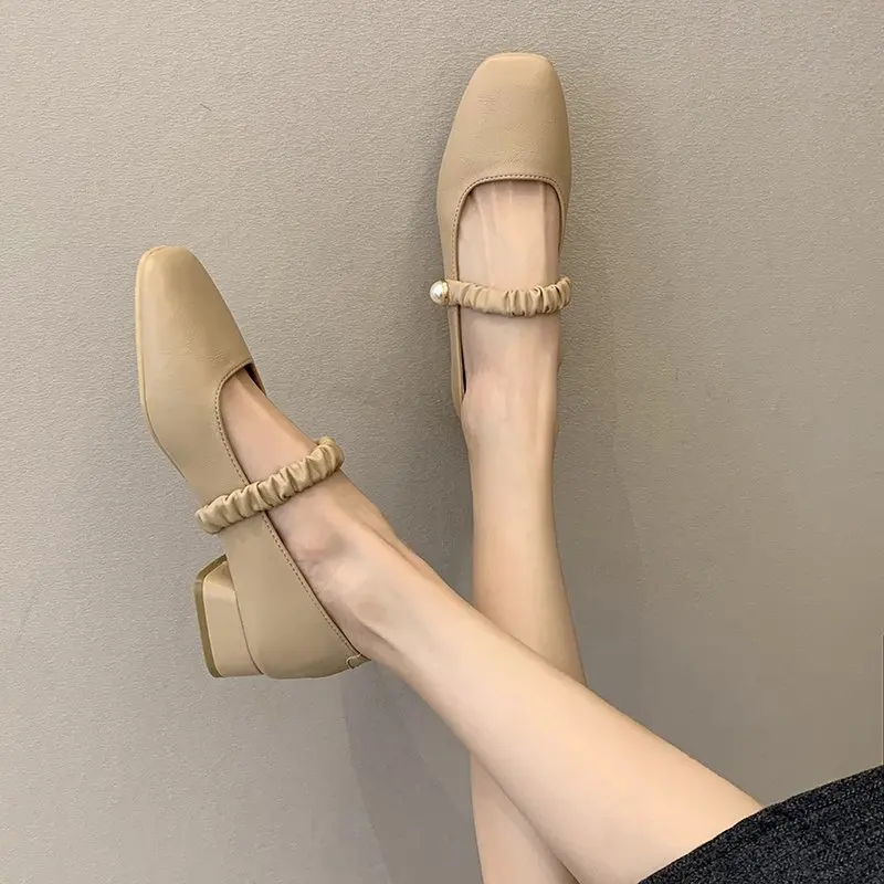 Женские универсальные летние туфли на каблуке, модные повседневные женские кроссовки на платформе, элегантные кроссовки с квадратным носк...
Женские универсальные летние туфли на каблуке, модные повседневные женские кроссовки на платформе, элегантные кроссовки с квадратным носк...