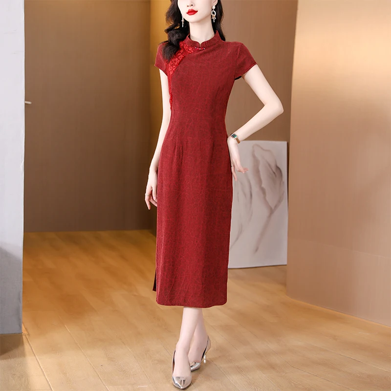 Новинка лета 2023, яркое приталенное платье
Новинка лета 2023, яркое приталенное платье