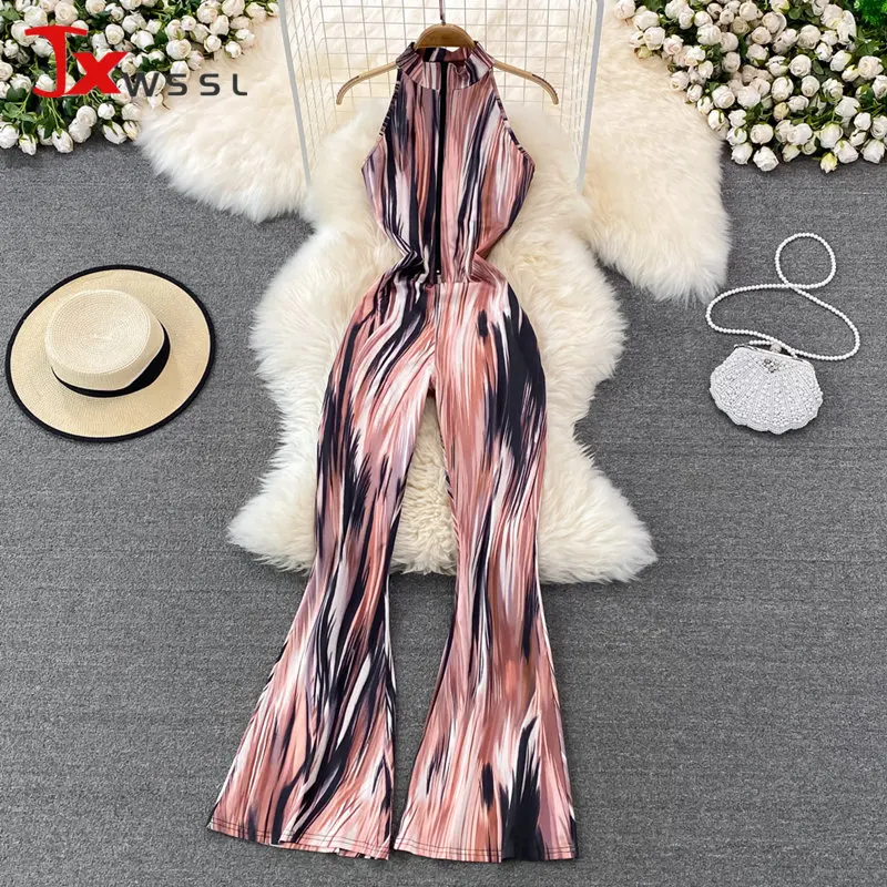 European And American Halter Neck Off-the-shoulder Slim Rompers Tie-dye Oil Painting Print Tight-fitting Micro-flare Jumpsuit
European And American Halter Neck Off-the-shoulder Slim Rompers Tie-dye Oil Painting Print Tight-fitting Micro-flare Jumpsuit