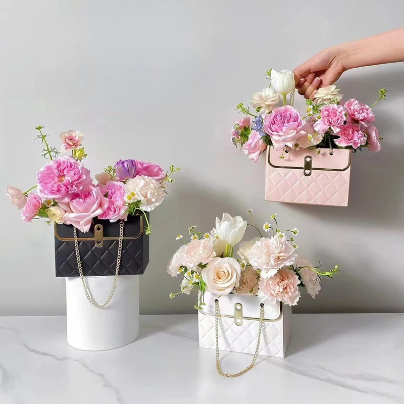 Box Handle Flower Valentine's Flower Shop Box With Paper 1pcs Portable Day Wedding Bag Box Wrapping Packaging Gift Flower Rose
Box Handle Flower Valentine's Flower Shop Box With Paper 1pcs Portable Day Wedding Bag Box Wrapping Packaging Gift Flower Rose