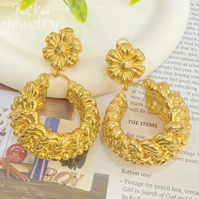 Italy Big Drop Earrings for Women Hanging African Earring Dubai 18K Gold Plated Copper Party Jewelry Accessories Christmas Gift
Italy Big Drop Earrings for Women Hanging African Earring Dubai 18K Gold Plated Copper Party Jewelry Accessories Christmas Gift