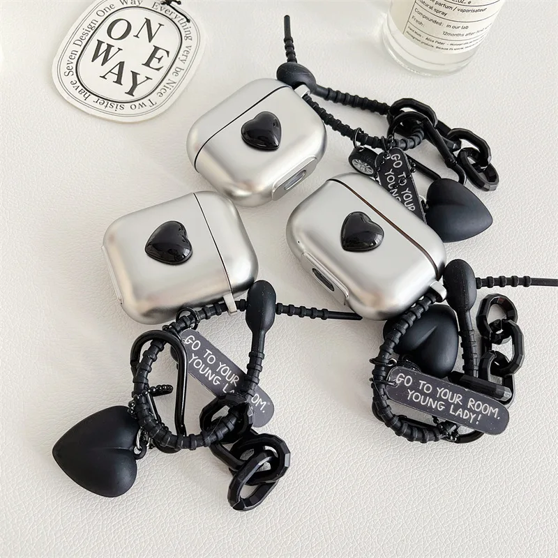black heart pendant matte Electroplated AirPods 3 Case Apple AirPods 2 Case Cover AirPods Pro Case IPhone Earphone Accessories
black heart pendant matte Electroplated AirPods 3 Case Apple AirPods 2 Case Cover AirPods Pro Case IPhone Earphone Accessories