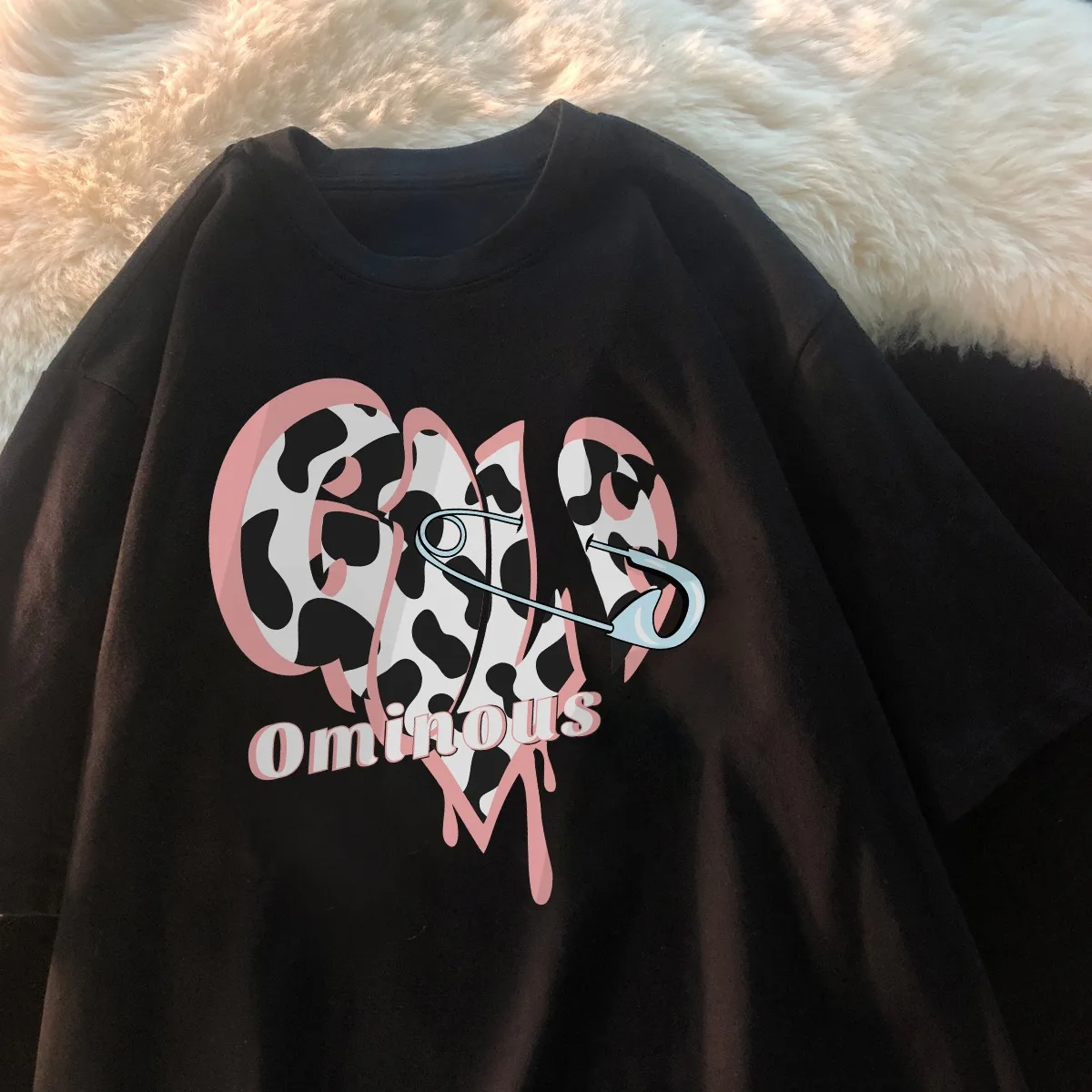 Women T Shirt Letter Peach Heart Short-sleeved Summer New Tee Y2k Top Oversized Streetwear Harajuku Cartoon T-shirt Women's
Women T Shirt Letter Peach Heart Short-sleeved Summer New Tee Y2k Top Oversized Streetwear Harajuku Cartoon T-shirt Women's