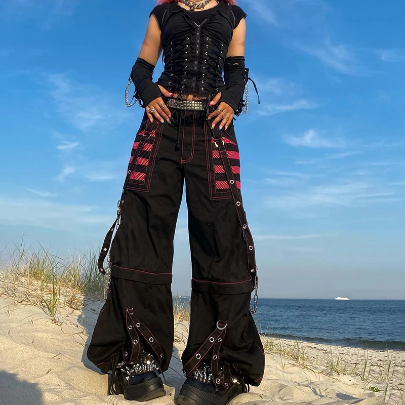 Gothic Chain Bandage Wide leg Pants Women Oversize Low Rise Dark Academic Trousers Streetwear 90s Baggy Pant Punk Style 
Gothic Chain Bandage Wide leg Pants Women Oversize Low Rise Dark Academic Trousers Streetwear 90s Baggy Pant Punk Style
