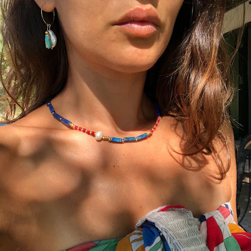 Klein blue agate necklace for women with handmade semi-precious stone lapis lazuli clavicle chain beaded jewelry wholesale
Klein blue agate necklace for women with handmade semi-precious stone lapis lazuli clavicle chain beaded jewelry wholesale