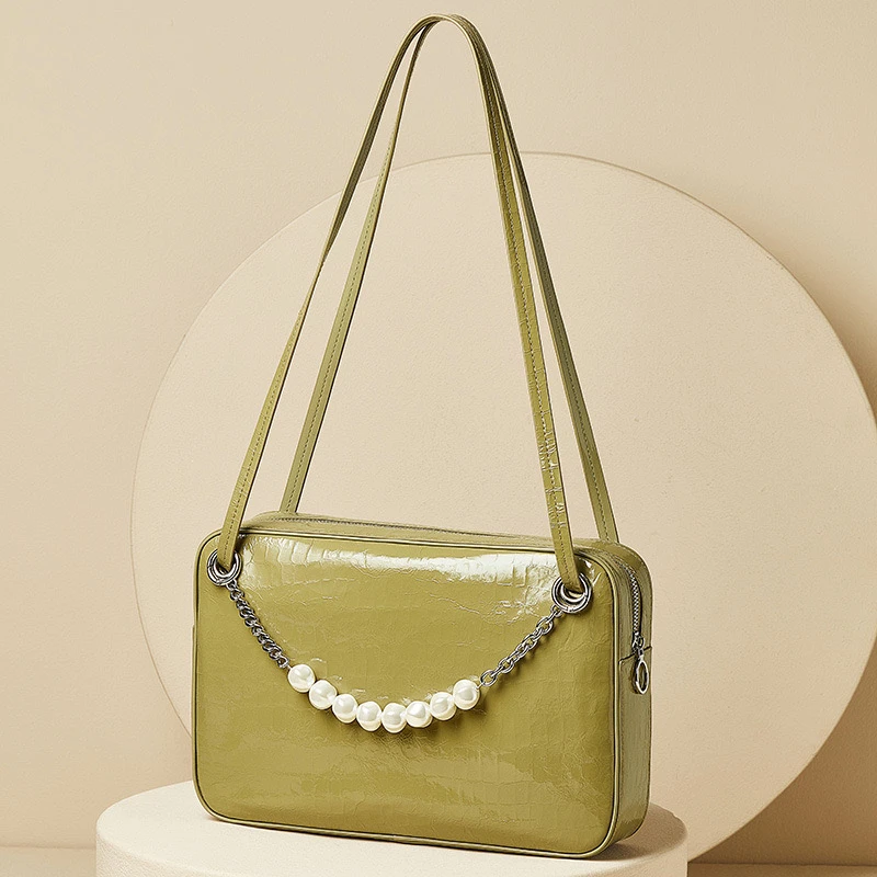 Fashion Women White Pearl Chain Shoulder Underarm Bag Casual Elegant Ladies Small Square Bag Purse Brand Designer Handbags 2022
Fashion Women White Pearl Chain Shoulder Underarm Bag Casual Elegant Ladies Small Square Bag Purse Brand Designer Handbags 2022