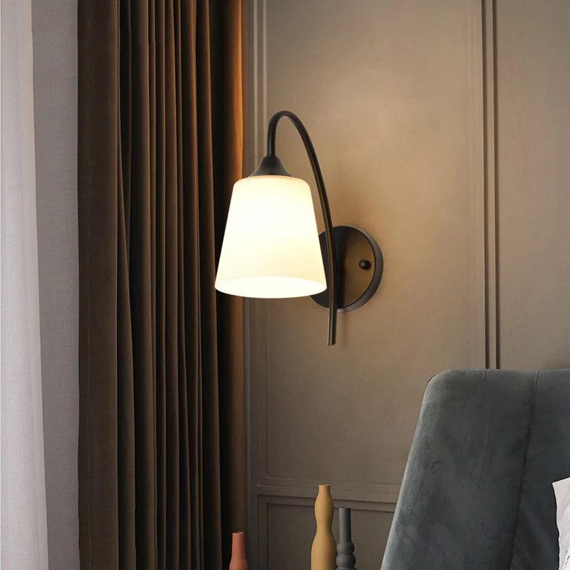 Modern minimalist fashion bedroom bedside LED wall lamp living room balcony staircase aisle corridor wall light
Modern minimalist fashion bedroom bedside LED wall lamp living room balcony staircase aisle corridor wall light