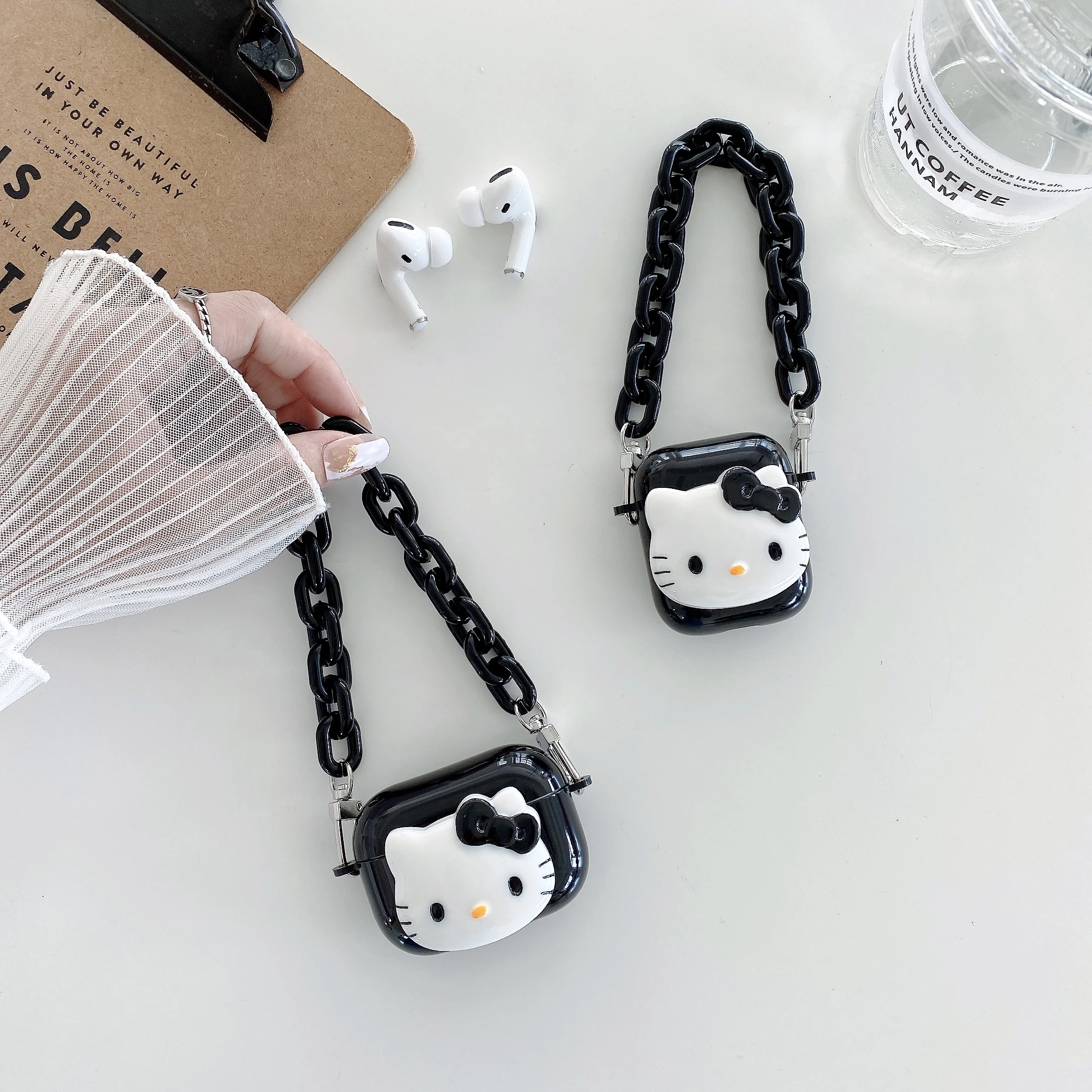 Kawaii Anime Headset Protective Case for Airpods Pro 1/2/3 Cartoon Hellokts Chain Silicone Bluetooth Earphone Shell Cover Gifts
Kawaii Anime Headset Protective Case for Airpods Pro 1/2/3 Cartoon Hellokts Chain Silicone Bluetooth Earphone Shell Cover Gifts