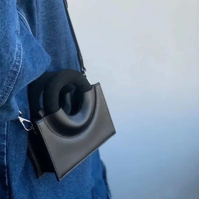 Crossbody Bag Women's 2022 New Summer Portable Small Square Bag This Year Popular High-Grade Texture Niche Popular
Crossbody Bag Women's 2022 New Summer Portable Small Square Bag This Year Popular High-Grade Texture Niche Popular