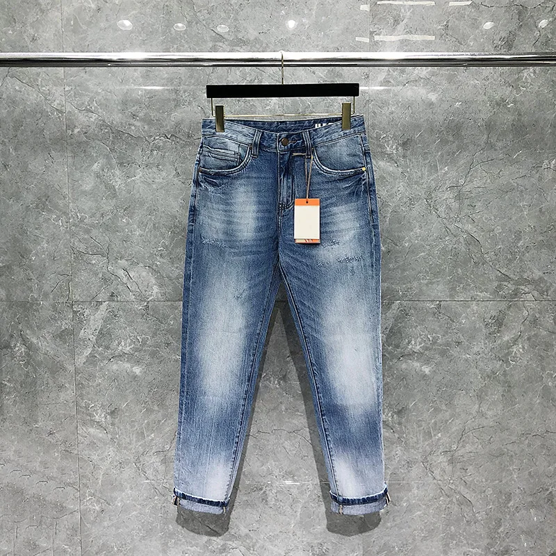 Jeans Men's Top Quality H Luxury Brand Baggy Male Pants Fashion Casual Washed White Blue Hip-Hop Straight Korean Denims
Jeans Men's Top Quality H Luxury Brand Baggy Male Pants Fashion Casual Washed White Blue Hip-Hop Straight Korean Denims