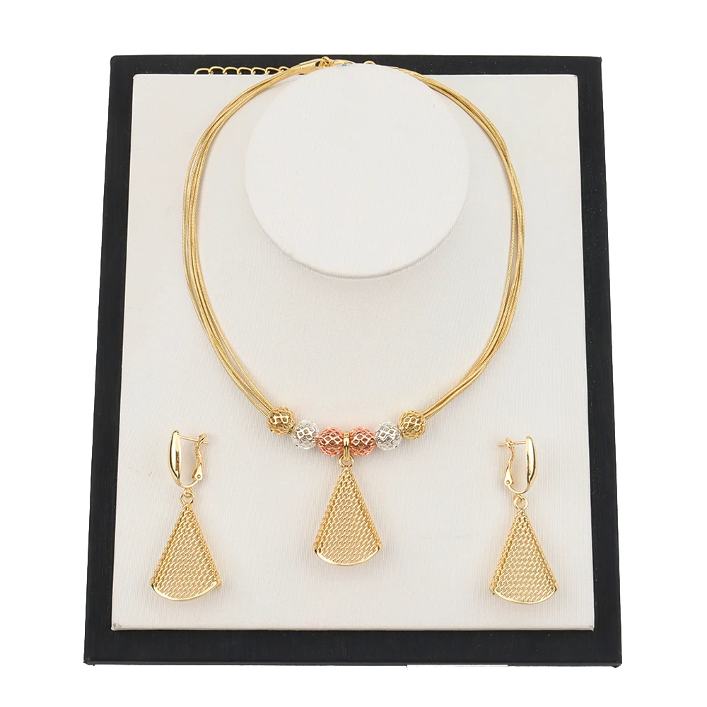 Jewelry Set Classic New Design Copper Earrings Pendent Necklace Women's Stereoscopic Wedding Party Anniversary Jewelry Set 
Jewelry Set Classic New Design Copper Earrings Pendent Necklace Women's Stereoscopic Wedding Party Anniversary Jewelry Set