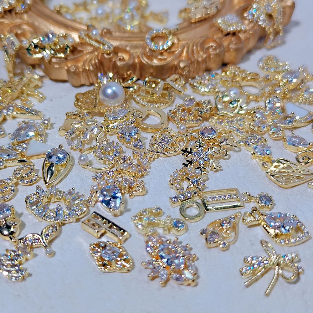 100pcs Luxury Zircon Nail Art Charms Shining Alloy Nail Accessories Gems Crystal Nail Jewelry Rhinestones Manicure Decorations
100pcs Luxury Zircon Nail Art Charms Shining Alloy Nail Accessories Gems Crystal Nail Jewelry Rhinestones Manicure Decorations