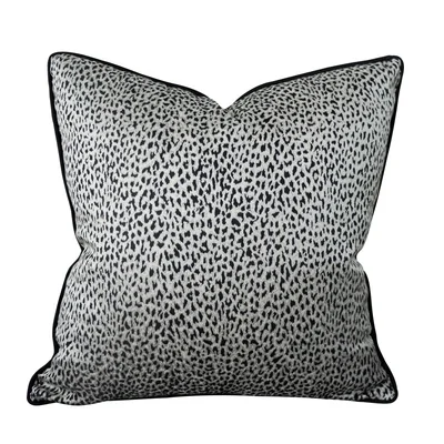 1PC Emulation Silk Satin Pillowcase Single Solid Color Pillow Covers Luxury Pillow Case For Bed Throw 48x74cm
1PC Emulation Silk Satin Pillowcase Single Solid Color Pillow Covers Luxury Pillow Case For Bed Throw 48x74cm