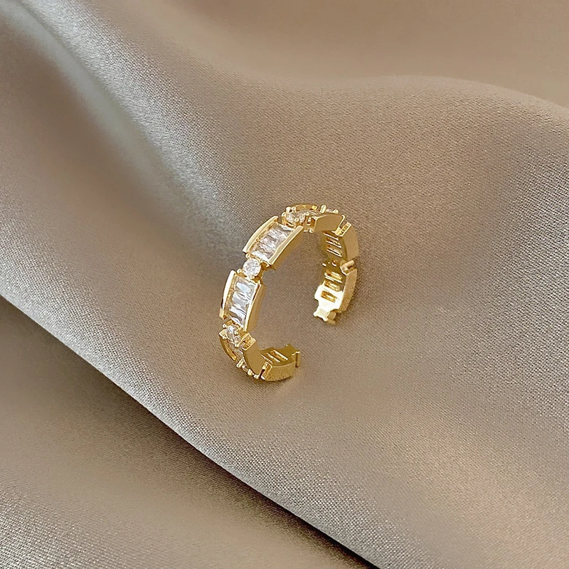 Japan South Korea New Original Design Zircon Ring Women Fashion Personality High Quality Jewelry Accessories Girl
Japan South Korea New Original Design Zircon Ring Women Fashion Personality High Quality Jewelry Accessories Girl