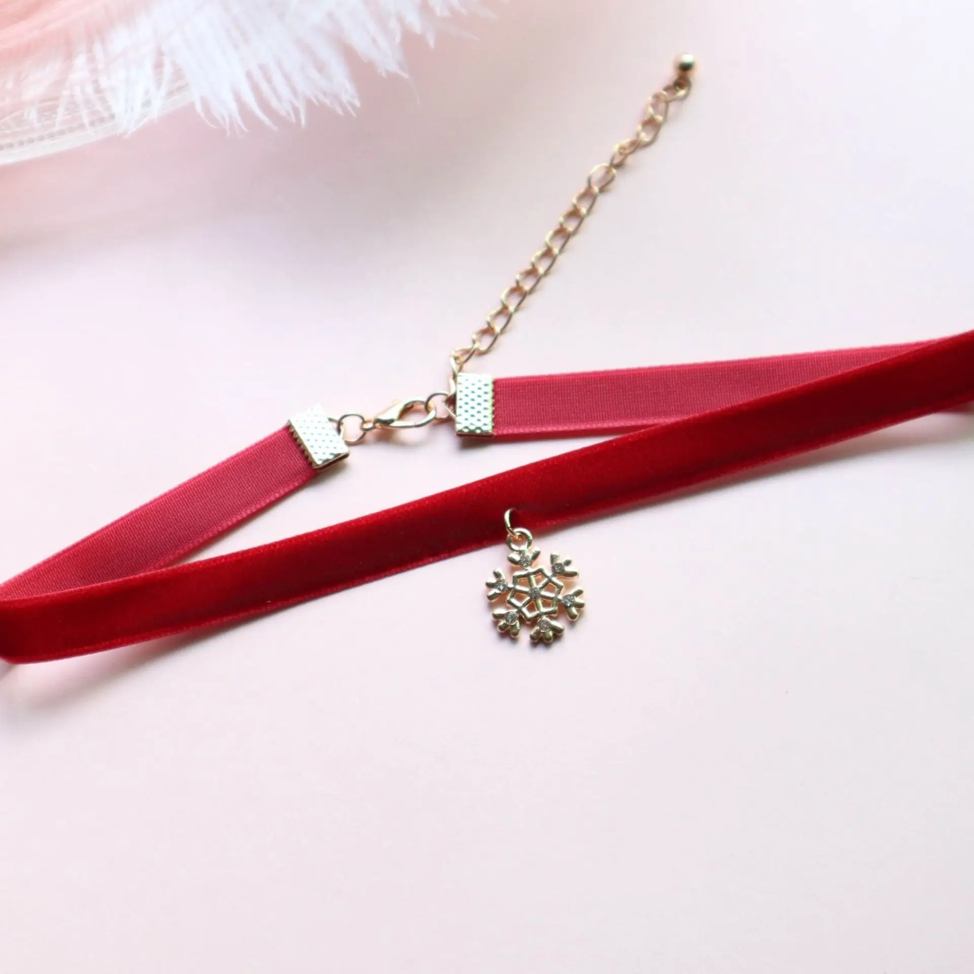 Women Fashion Lace Necklace Color Sexy Versatile Short Collar ChainChristmas Snow Necklace Christmas Party Jewelry Charm Gift
Women Fashion Lace Necklace Color Sexy Versatile Short Collar ChainChristmas Snow Necklace Christmas Party Jewelry Charm Gift