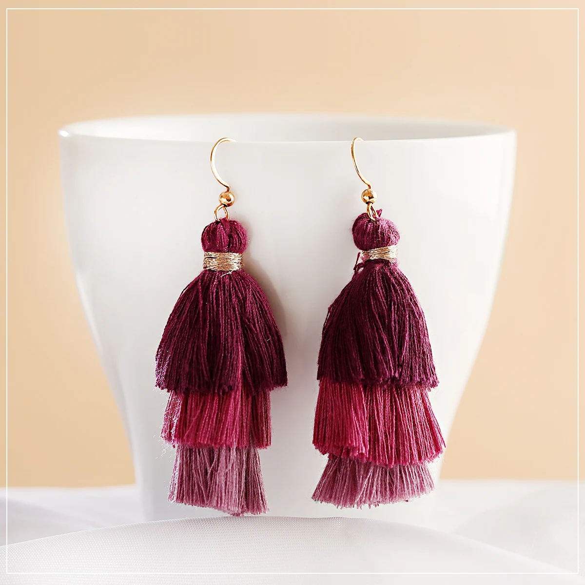 9 Colors Bohemian Colorful Cotton Tassel Earrings Pagoda Handmade Dangling Earrings Eardrop Female Kolczyki 2022 New
9 Colors Bohemian Colorful Cotton Tassel Earrings Pagoda Handmade Dangling Earrings Eardrop Female Kolczyki 2022 New