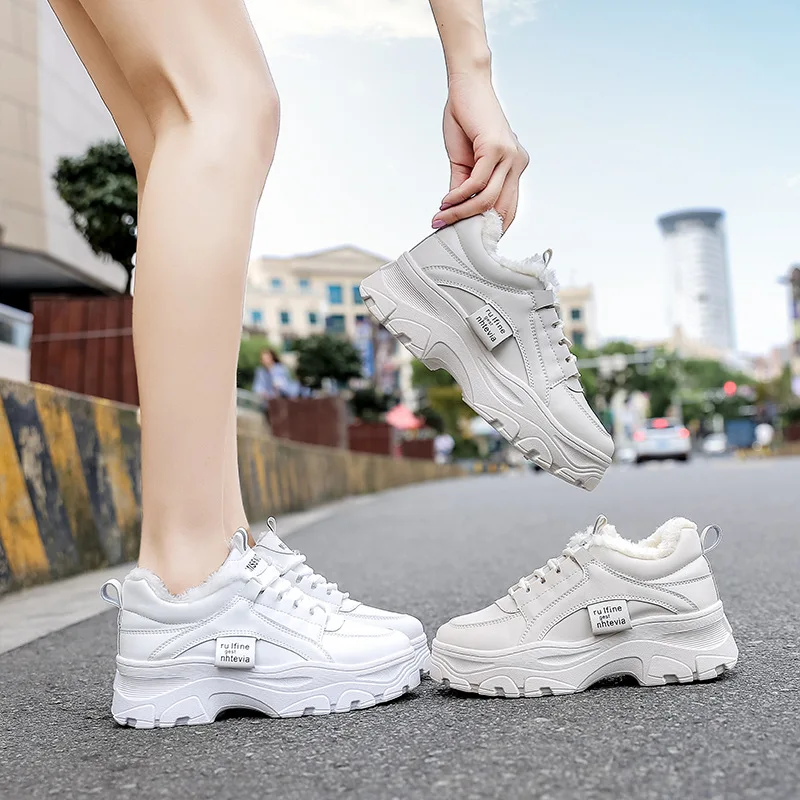 Women Winter Platform Sneakers Plush Fur 2022 New Snow Shoes Warm Fur White Sneakers for Womens
Women Winter Platform Sneakers Plush Fur 2022 New Snow Shoes Warm Fur White Sneakers for Womens