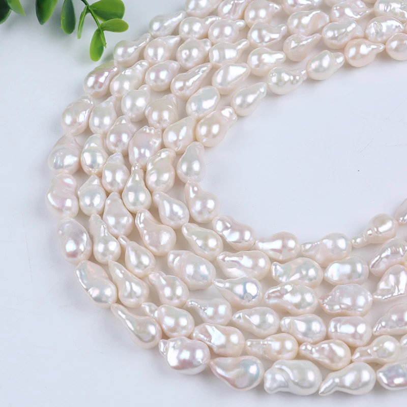 12-14mm top quality natural white color baroque loose wholesale freshwater pearl in strand jewelry 
12-14mm top quality natural white color baroque loose wholesale freshwater pearl in strand jewelry