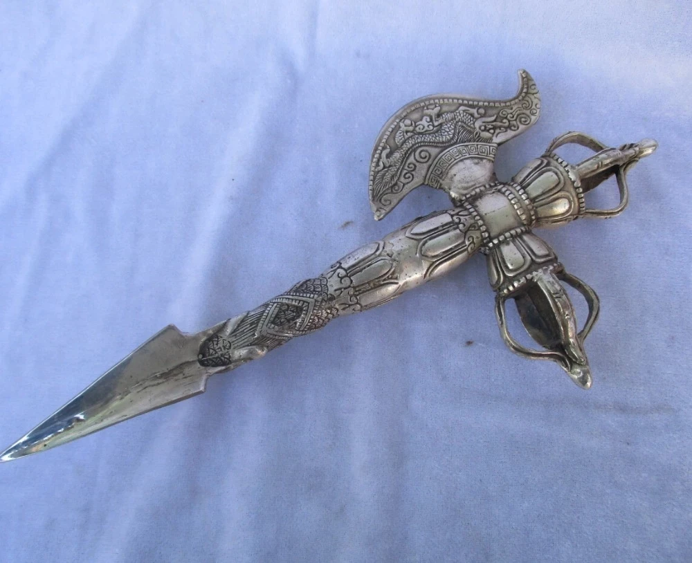 Collectible Old Handwork Tibet silver Buddhist Sword /Ritual Dagger statue from tibetan ,Long 12inch
Collectible Old Handwork Tibet silver Buddhist Sword /Ritual Dagger statue from tibetan ,Long 12inch