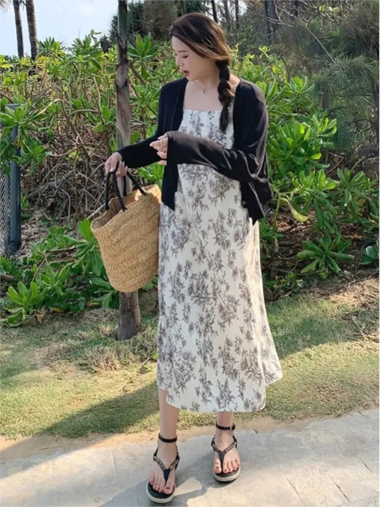 Print Dress For Women 2023 New Summer Fashion Minimalist Suspender Dress French Style High Waist Elegant Vintage Dress
Print Dress For Women 2023 New Summer Fashion Minimalist Suspender Dress French Style High Waist Elegant Vintage Dress