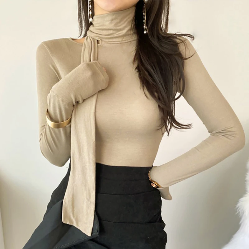 2022 Autumn and Winter New Korean Style Long-sleeved T-shirt Women One-shoulder Hollow Scarf High-neck Slim Bottoming Shirt Top 
2022 Autumn and Winter New Korean Style Long-sleeved T-shirt Women One-shoulder Hollow Scarf High-neck Slim Bottoming Shirt Top