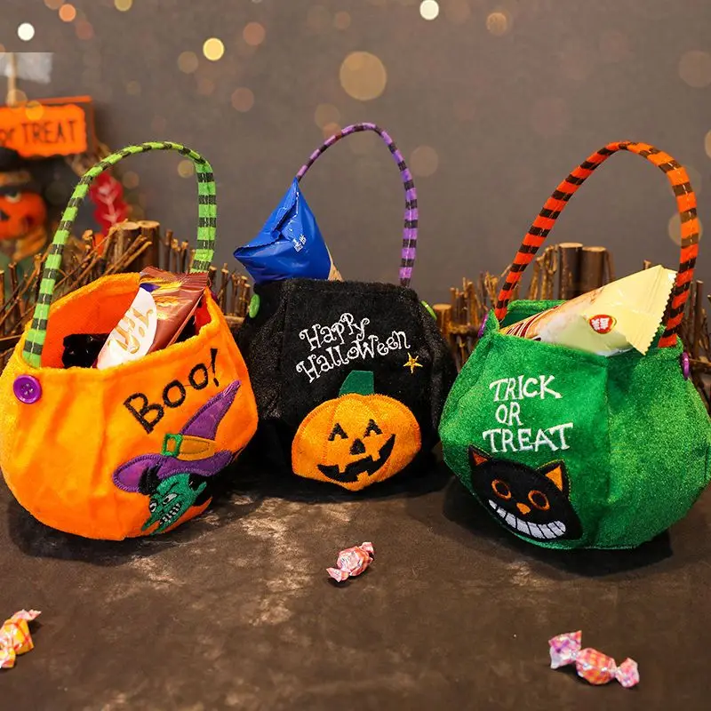 Halloween gift bag Candy bag children's small gift storage bag holiday arrangement hand-held pumpkin bag accessories
Halloween gift bag Candy bag children's small gift storage bag holiday arrangement hand-held pumpkin bag accessories