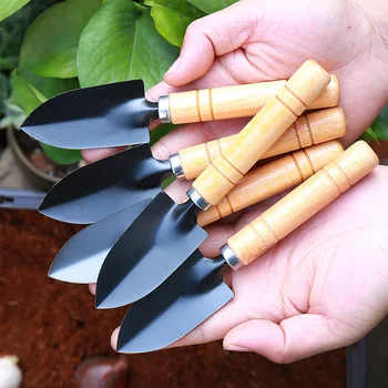 1Pc Iron shovel Gardening Shovel Flower Planting Shovel Garden Wooden Handle Gardening Hand Tool Small Home Shovel Spade