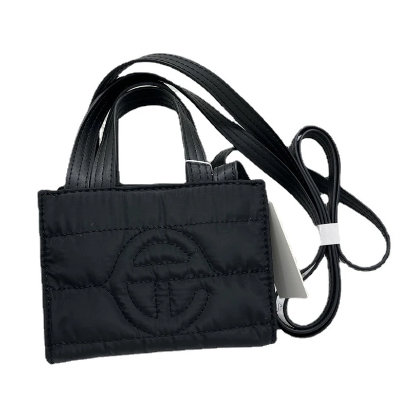 Handbags for Women Designer Luxury New Black Down Leisure Shopping Fashion Small Medium Solid Capacity Trendy Top-Handle Bags
Handbags for Women Designer Luxury New Black Down Leisure Shopping Fashion Small Medium Solid Capacity Trendy Top-Handle Bags