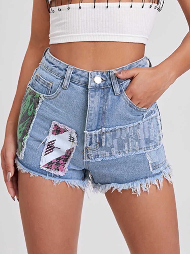 2022 Summer Pattern Print Contrast Denim Shorts Women Sexy Tassel Fashionable Short Pants Spring High Waist Button Beach Shorts
2022 Summer Pattern Print Contrast Denim Shorts Women Sexy Tassel Fashionable Short Pants Spring High Waist Button Beach Shorts