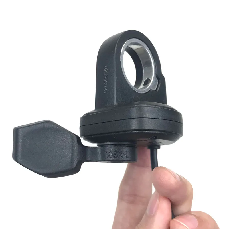1pc Thumb throttle Parts ABS Black Components E-bike Electric bicycle For Bafang motor BBS01/02 Handbar Left/Right Motor
1pc Thumb throttle Parts ABS Black Components E-bike Electric bicycle For Bafang motor BBS01/02 Handbar Left/Right Motor