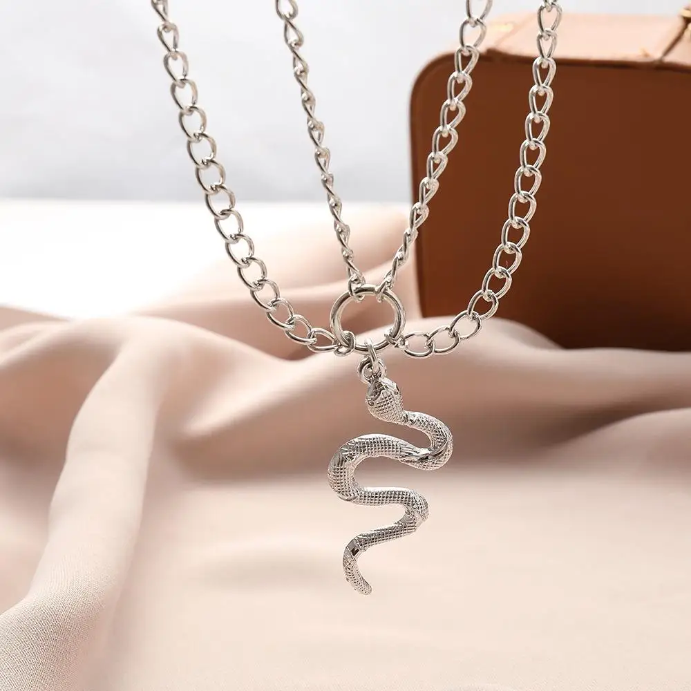 Alloy Snake-shaped Pendant Necklace, Retro Creative Simple Double Clavicle Chain, Trendy Necklace Dainty Snake-shaped Jewelry
Alloy Snake-shaped Pendant Necklace, Retro Creative Simple Double Clavicle Chain, Trendy Necklace Dainty Snake-shaped Jewelry