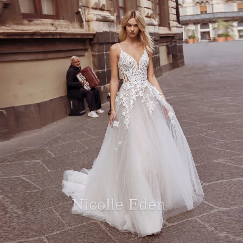 Nicolle Eden Gorgeous A Line Wedding Dresses For Women Simple A Line Lace Appliques Bridal Gown Robe De Mariée Custom Made
Nicolle Eden Gorgeous A Line Wedding Dresses For Women Simple A Line Lace Appliques Bridal Gown Robe De Mariée Custom Made