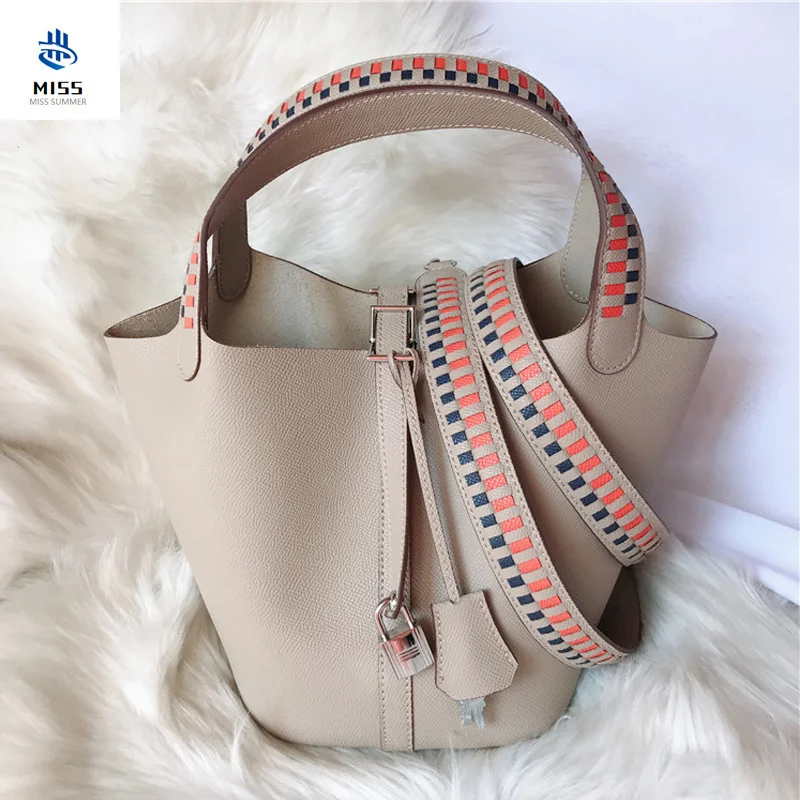 2021 new women's bags 100% Genuine Leather Tassel Bags Fashion Tote Women Shoulder Bag Fringe Patchwork Handbags
2021 new women's bags 100% Genuine Leather Tassel Bags Fashion Tote Women Shoulder Bag Fringe Patchwork Handbags