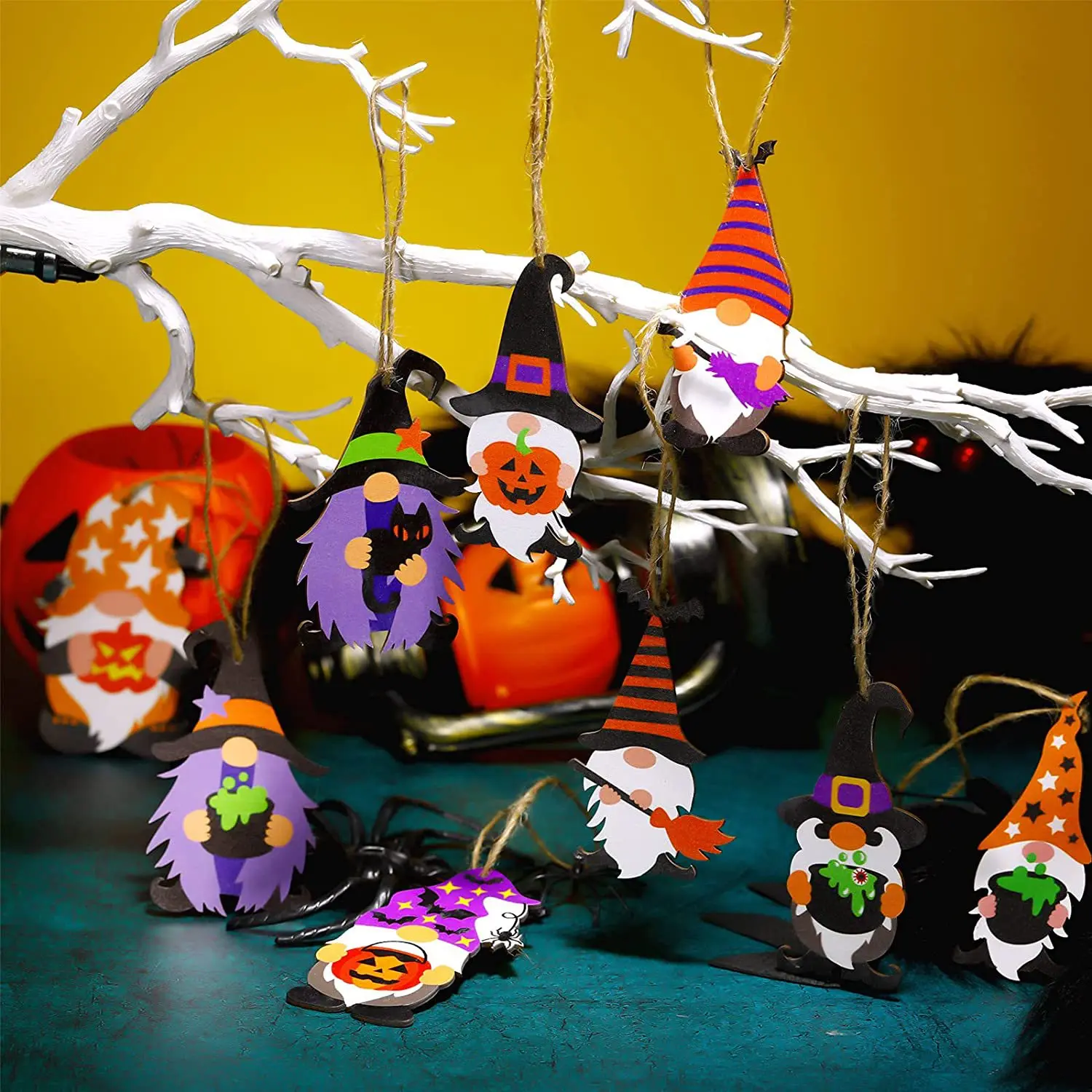 8Pcs Halloween Wooden Faceless Gnome Pendants Ghost Festival Outdoor Tree Hanging Decors Kids Happy Halloween Party Supplies
8Pcs Halloween Wooden Faceless Gnome Pendants Ghost Festival Outdoor Tree Hanging Decors Kids Happy Halloween Party Supplies