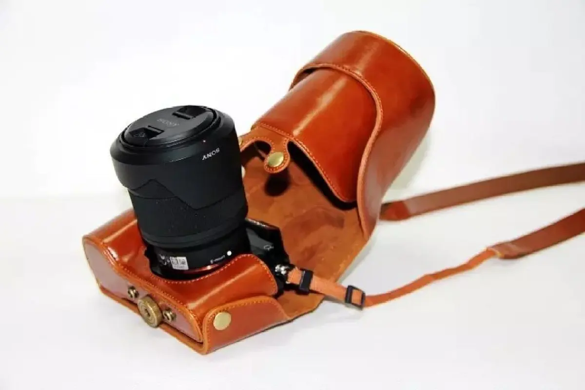 For Sony alpha A7RII A7R Mark 2 Sony A7II PU Leather Camera Bag Cover Pouch Camera Case Bag
For Sony alpha A7RII A7R Mark 2 Sony A7II PU Leather Camera Bag Cover Pouch Camera Case Bag