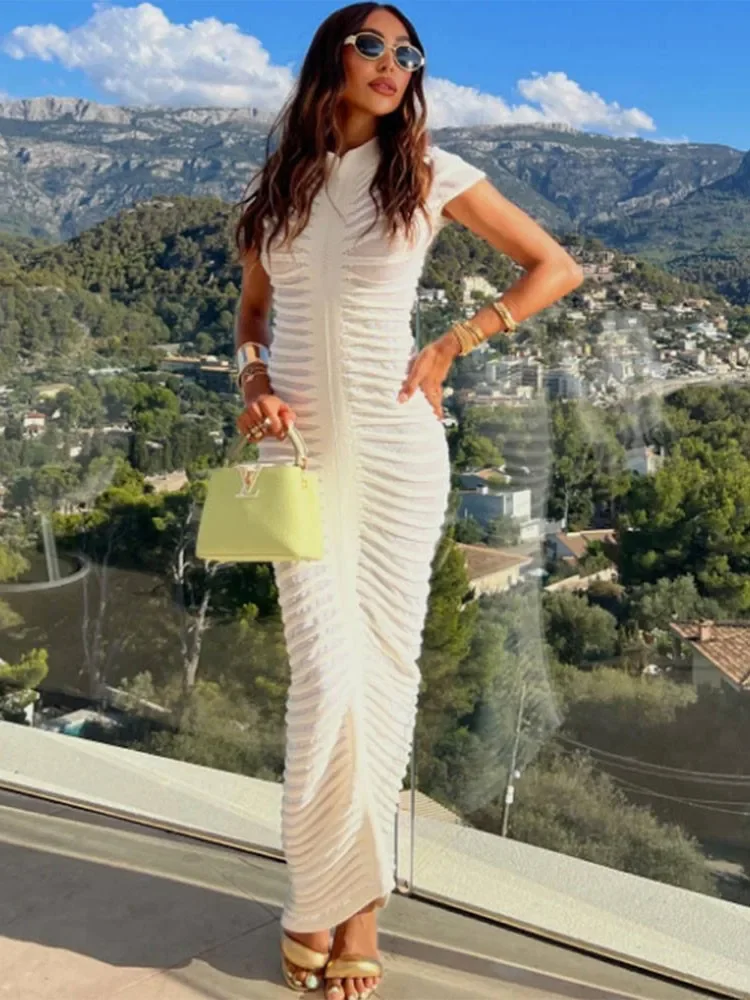 Elegant Slim Pleated Patchwork Knitted Maxi Dress Women O-neck Short Sleeve Translucent Bodycon Dresses Lady Beach Chic Robe
Elegant Slim Pleated Patchwork Knitted Maxi Dress Women O-neck Short Sleeve Translucent Bodycon Dresses Lady Beach Chic Robe