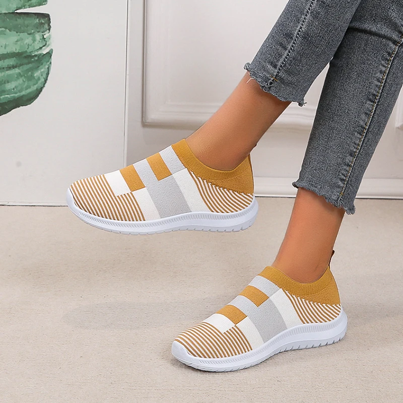 Sneakers Women Walking Shoes Woman Lightweight Loafers Tennis Casual Ladies Fashion Slip on Sock Vulcanized Shoes Plus Size 2022
Sneakers Women Walking Shoes Woman Lightweight Loafers Tennis Casual Ladies Fashion Slip on Sock Vulcanized Shoes Plus Size 2022