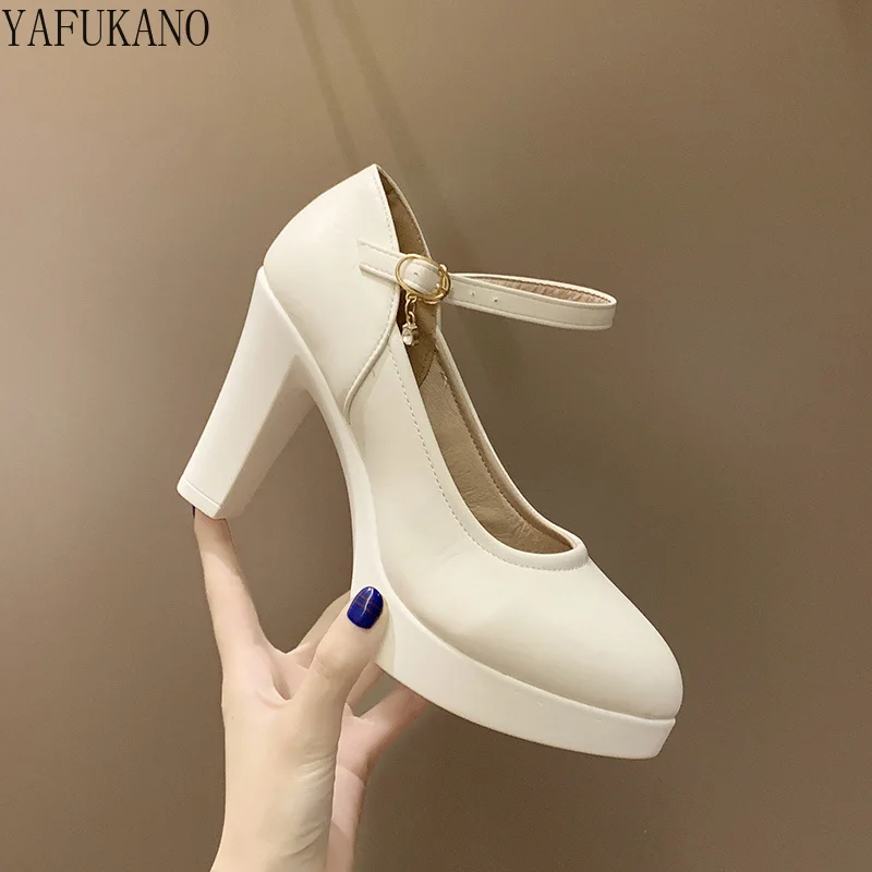 High Heels Platform Sexy Thick Heel Shallow Mouth Single Shoes White One Word Belt Round Toe Office Work Shoes Ladies PUmps 
High Heels Platform Sexy Thick Heel Shallow Mouth Single Shoes White One Word Belt Round Toe Office Work Shoes Ladies PUmps