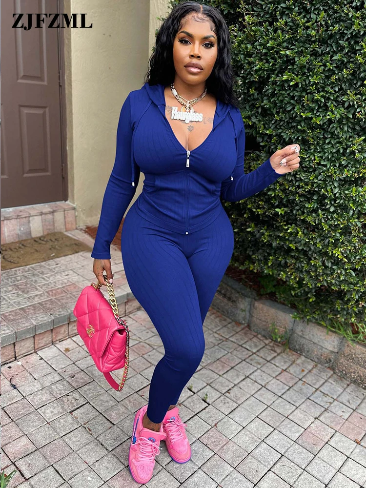 Casual Two Piece Workout Outfits Woman Zipper Hooded Long Sleeve Coat and Elastic Waist Legging Casual Sporty Matching Tracksuit
Casual Two Piece Workout Outfits Woman Zipper Hooded Long Sleeve Coat and Elastic Waist Legging Casual Sporty Matching Tracksuit