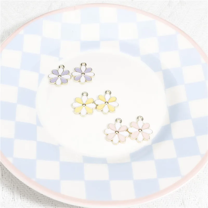 HEYUYAO 10pcs/lot Enamel Flower Charms Pendant DIY Necklace Earrings for Jewelry Making Accessories
HEYUYAO 10pcs/lot Enamel Flower Charms Pendant DIY Necklace Earrings for Jewelry Making Accessories