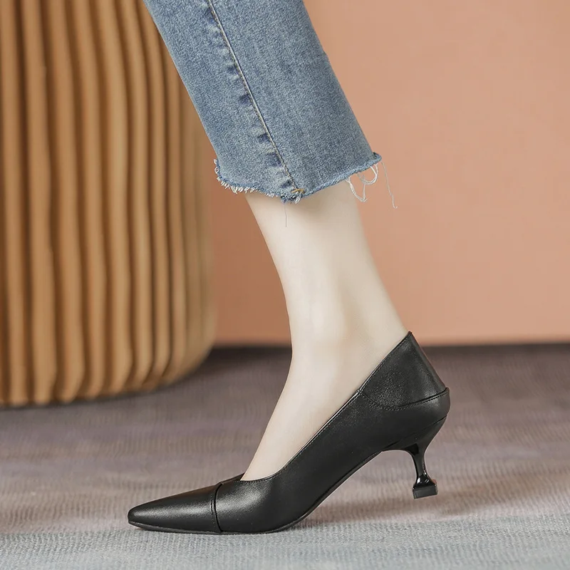 LEDP 2022 spring new high heels women's pointed toe stiletto women's commuter temperament soft leather all-match women's shoes
LEDP 2022 spring new high heels women's pointed toe stiletto women's commuter temperament soft leather all-match women's shoes